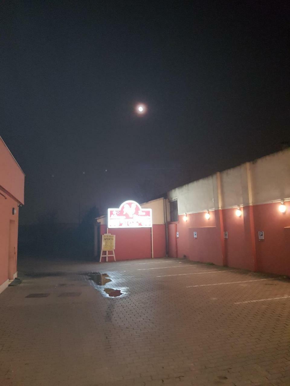Albergo Ristorante Al Gallo Sanguinetto Exterior foto